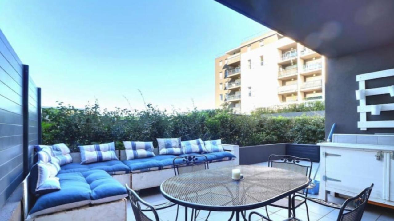 Appartement Spacieux Avec Grande Terrasse Marseilles Exterior foto
